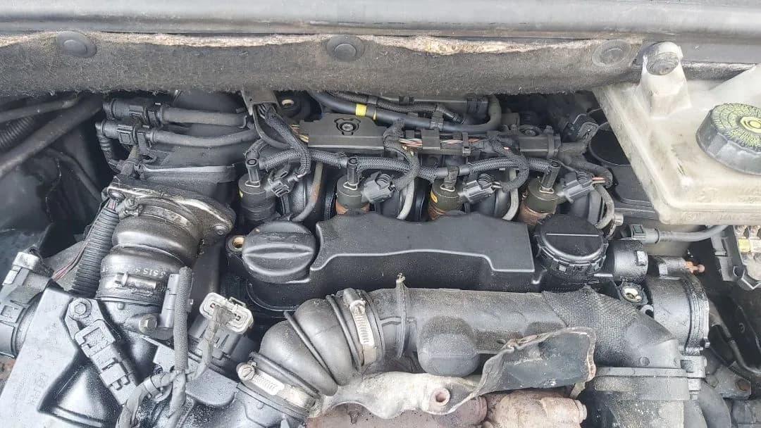 citroen c4 picasso 1,6 HDI rozrusznik – zdjęcie 1