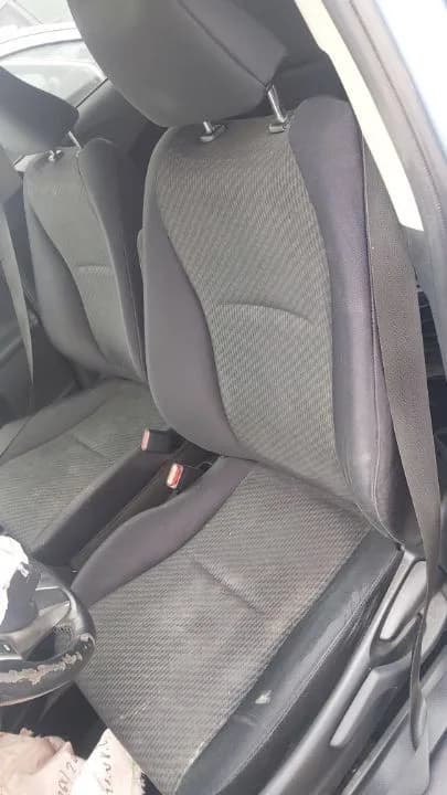 Toyota Verso S 1,4 d4d rozrusznik – zdjęcie 4