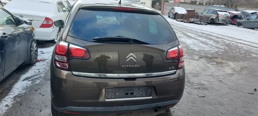 Citroen C3 ii 1,2 vti rozrusznik – zdjęcie 5