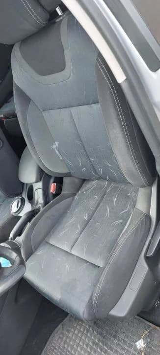 Citroen C4 ii 1,6 EHDI rozrusznik – zdjęcie 6