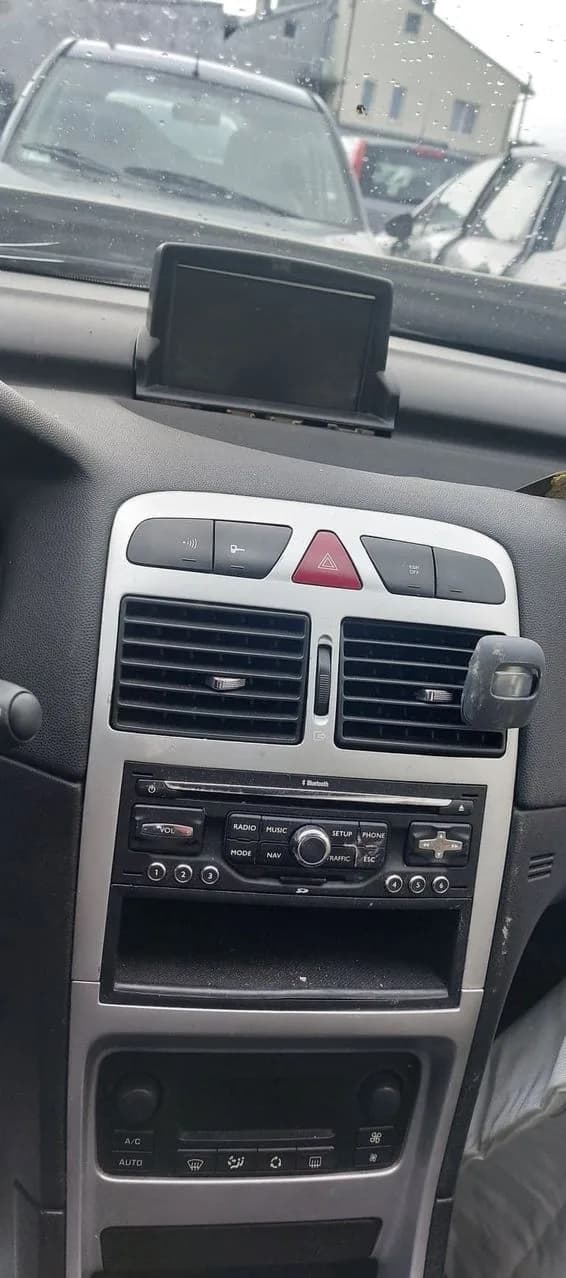 PEUGEOT 307 1,6 hdi wtrysk wtryskiwacz – zdjęcie 3