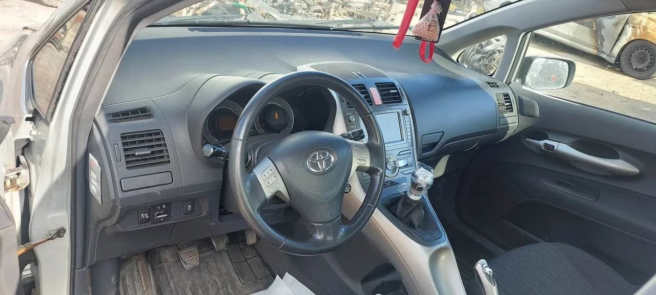TOYOTA  Auris deska poduszki pasy sensor – zdjęcie 1