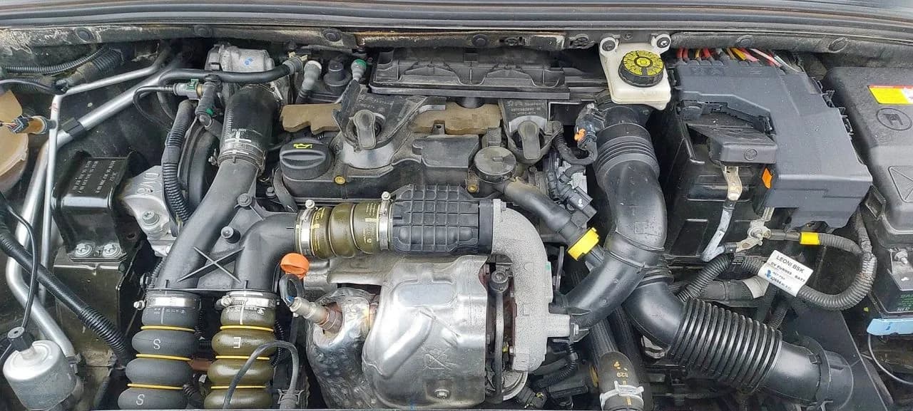 Citroen ds4 1,6 ehdi intercooler – zdjęcie 1