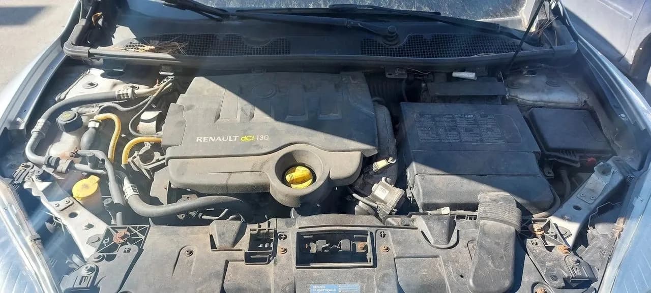 Renault Megane iii 1,9 dci 130 km wtryskiwacz wtrysk – zdjęcie 1