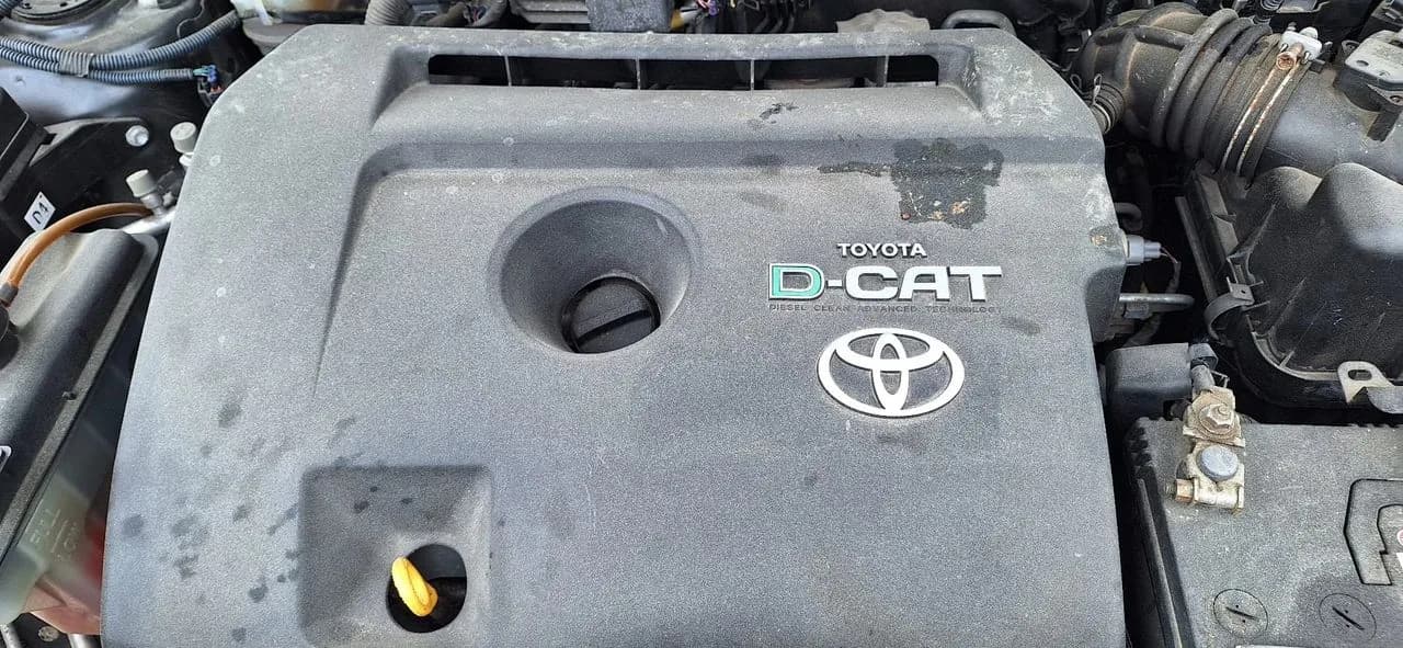 TOYOTA RAV4 RAV 4 III 2,2DCAT 177KM kompresor pompa klimatyzacji – zdjęcie 1