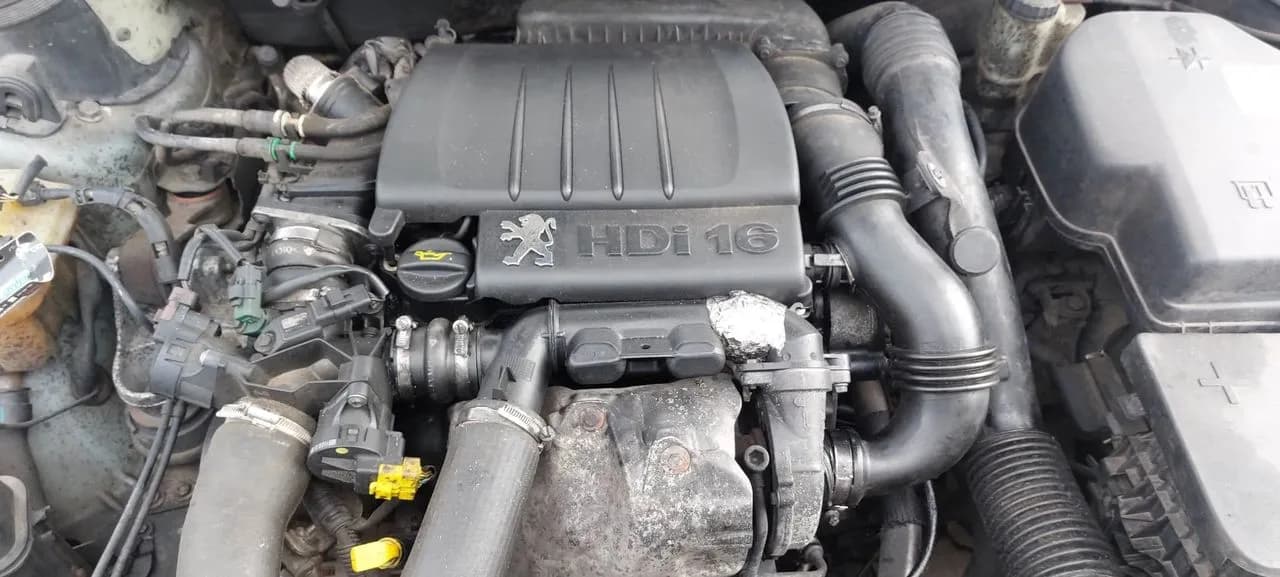 Peugeot 407 1,6hdi wtryskiwacz wtrysk – zdjęcie 1