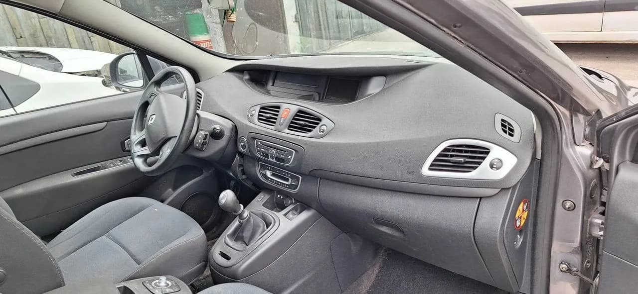 Renault Scenic III (2009–2016)