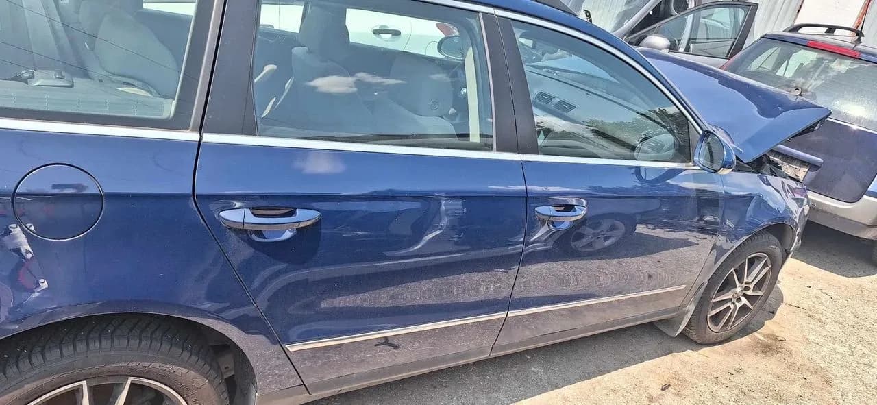 Volkswagen passat B6 2,0FSI rozrusznik – zdjęcie 5