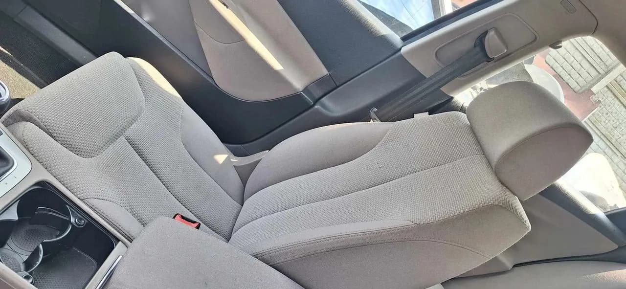 Volkswagen passat B6 2,0FSI rozrusznik – zdjęcie 7