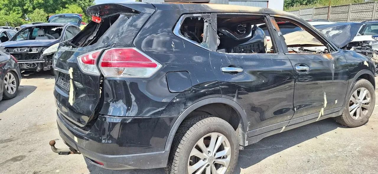 Nissan xtrail T32 2WD belka zawieszenie tył – zdjęcie 1