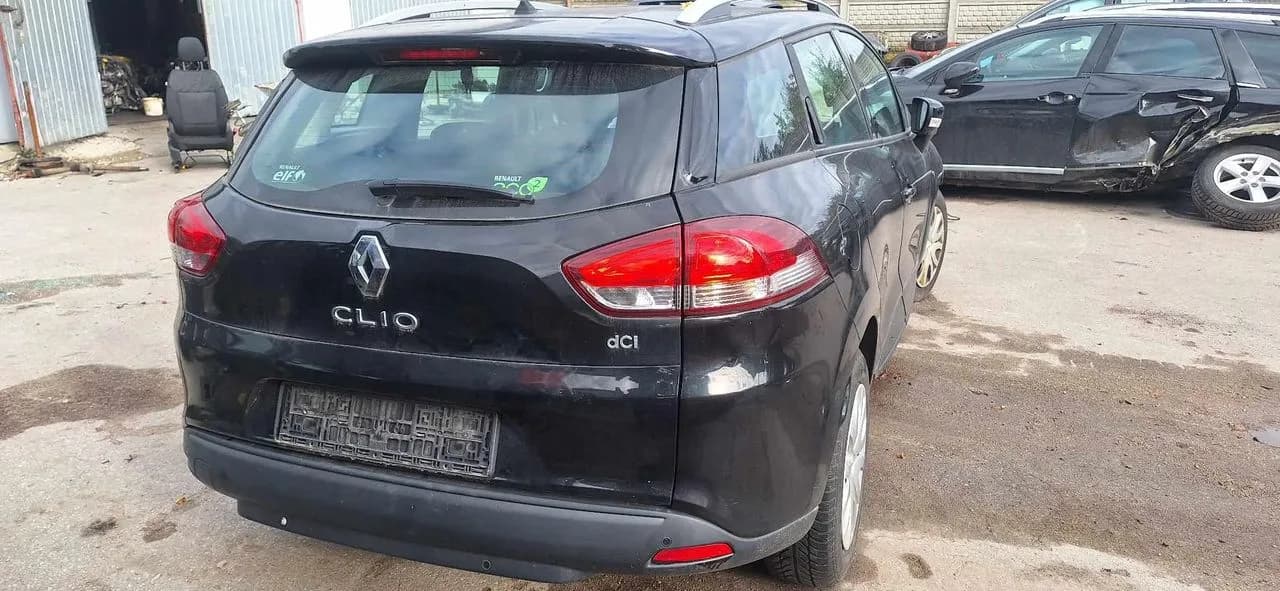 Renault Clio IV 1,5DCI kompresor pompa klimatyzacji – zdjęcie 4