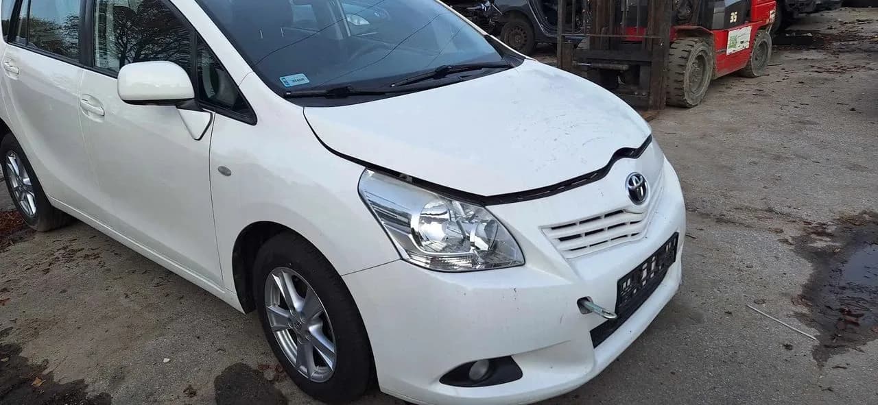 Toyota Verso 2,0 D4D 126km chłodnica klimatyzacji klimy – zdjęcie 1