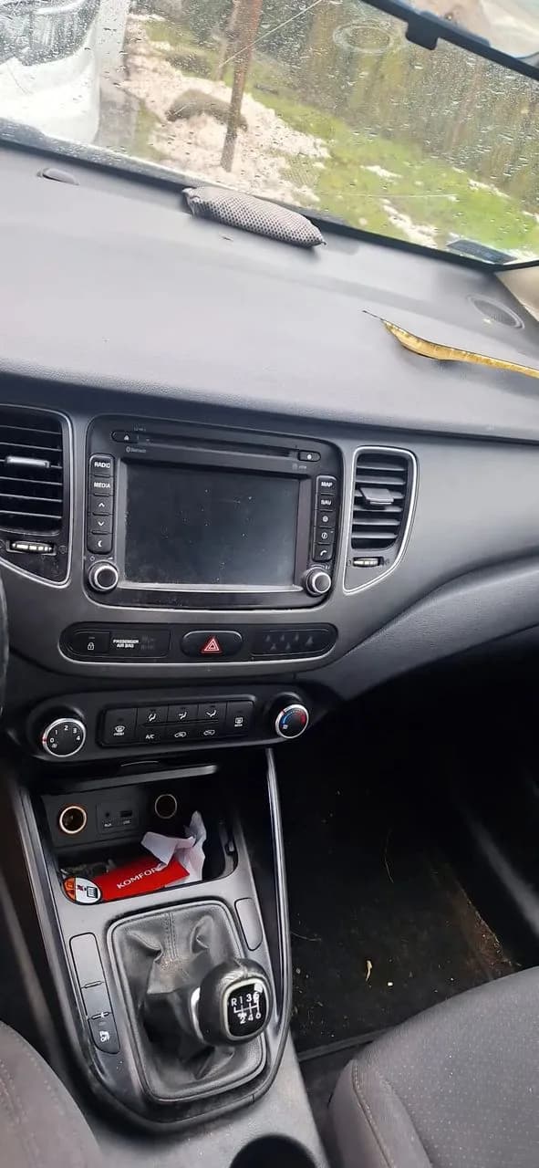 Kia Carens IV 1,7CRDI alternator – zdjęcie 7