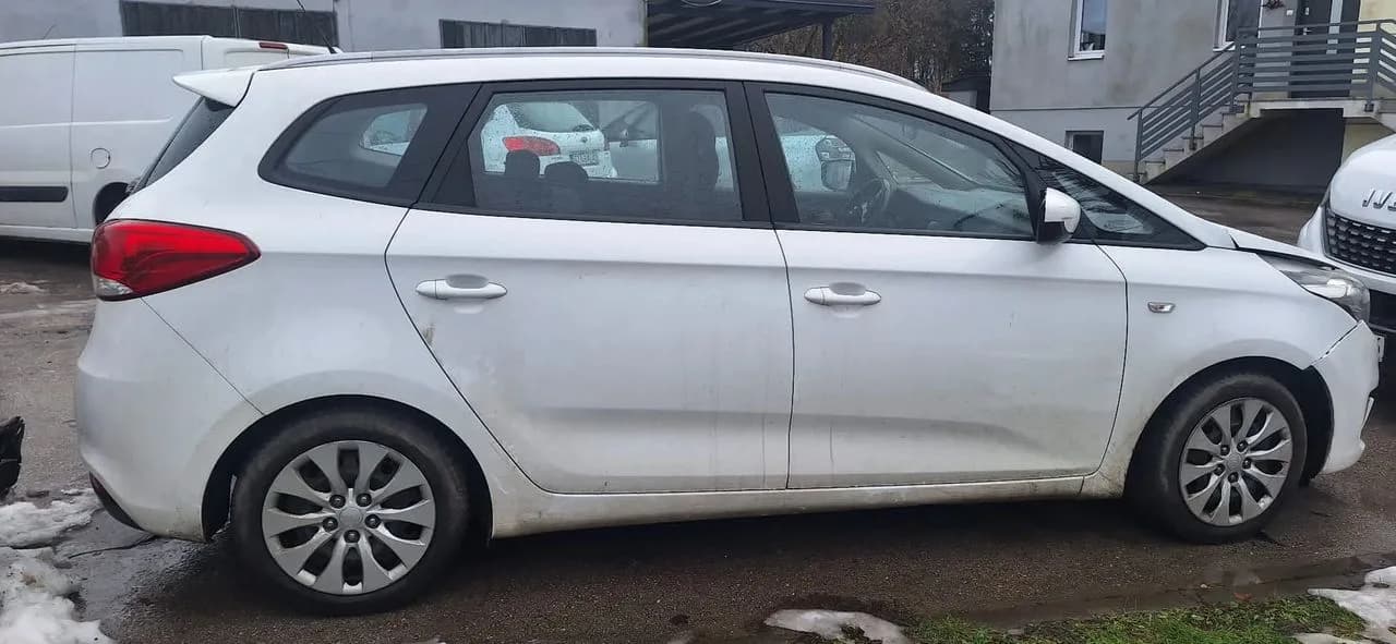 Kia Carens IV 1,7CRDI rozrusznik – zdjęcie 6