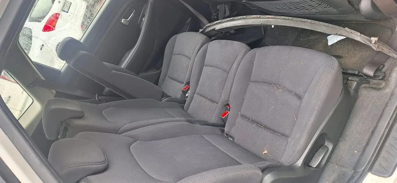 Kia Carens IV 1,7CRDI rozrusznik – zdjęcie 8