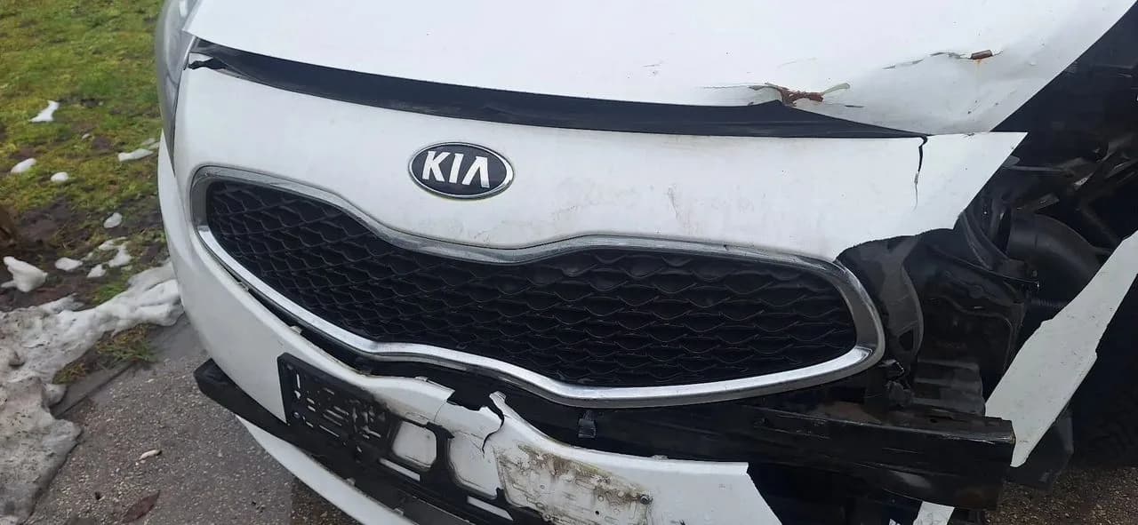 Kia Carens IV 1,7CRDI kompresor pompa klimatyzacji – zdjęcie 6
