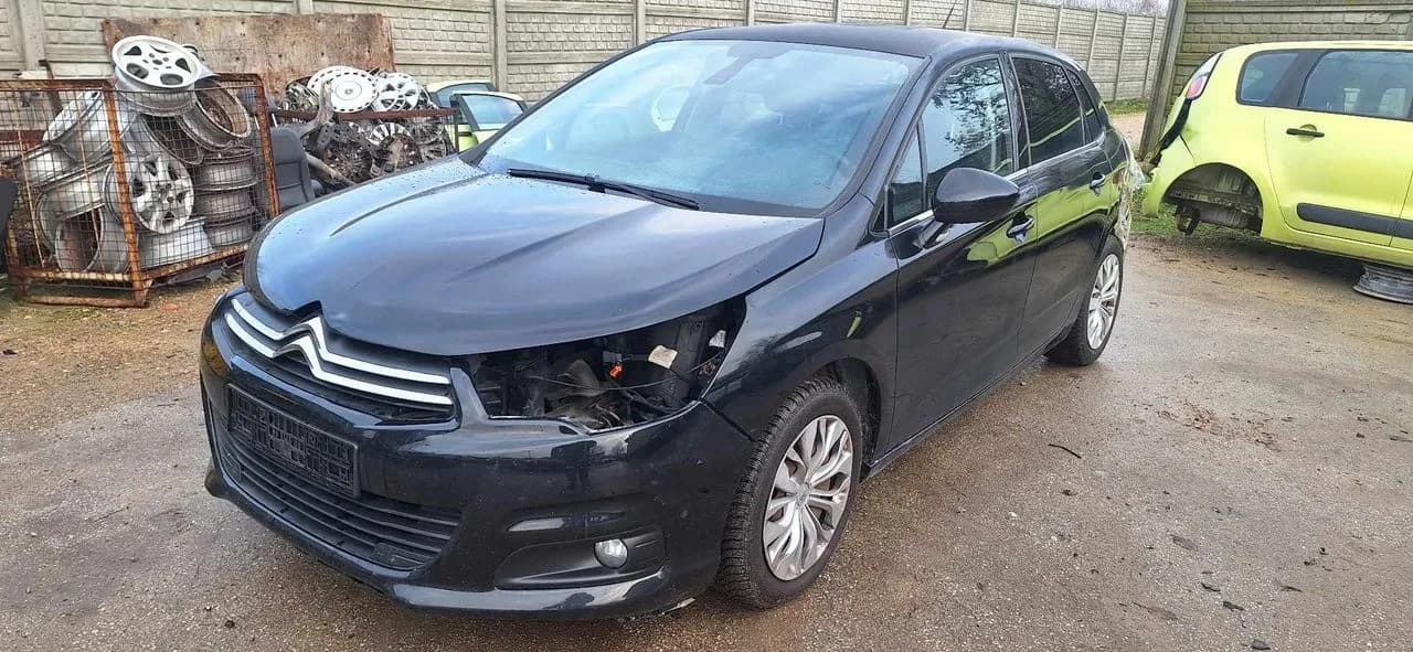 Citroen C4 II 1,6EHDI 115KM piasta zwrotnica prawa – zdjęcie 1