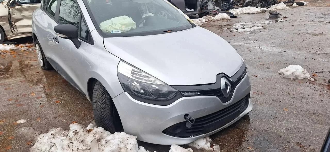 Renault Clio IV TED69 ćwiartka podłuznica prawy przód – zdjęcie 1