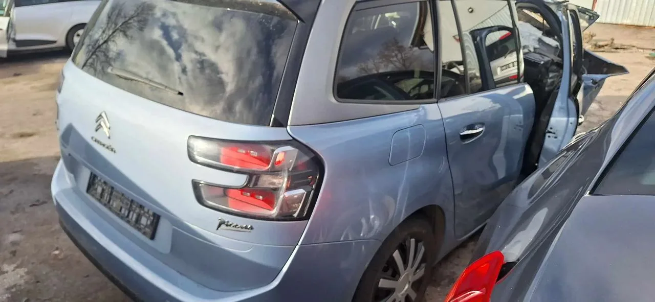 Citroen C4 Grand picasso II EHHC pas tylny podłoga wanna – zdjęcie 1