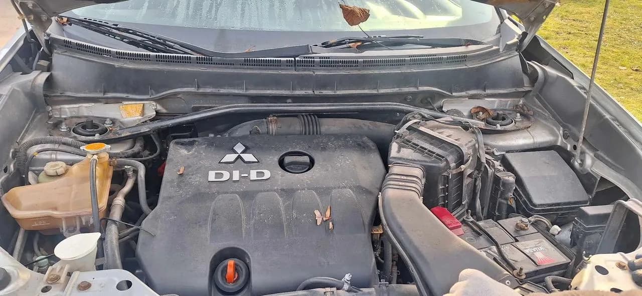 MITSUBISHI Outlander II 2,0DID alternator – zdjęcie 1
