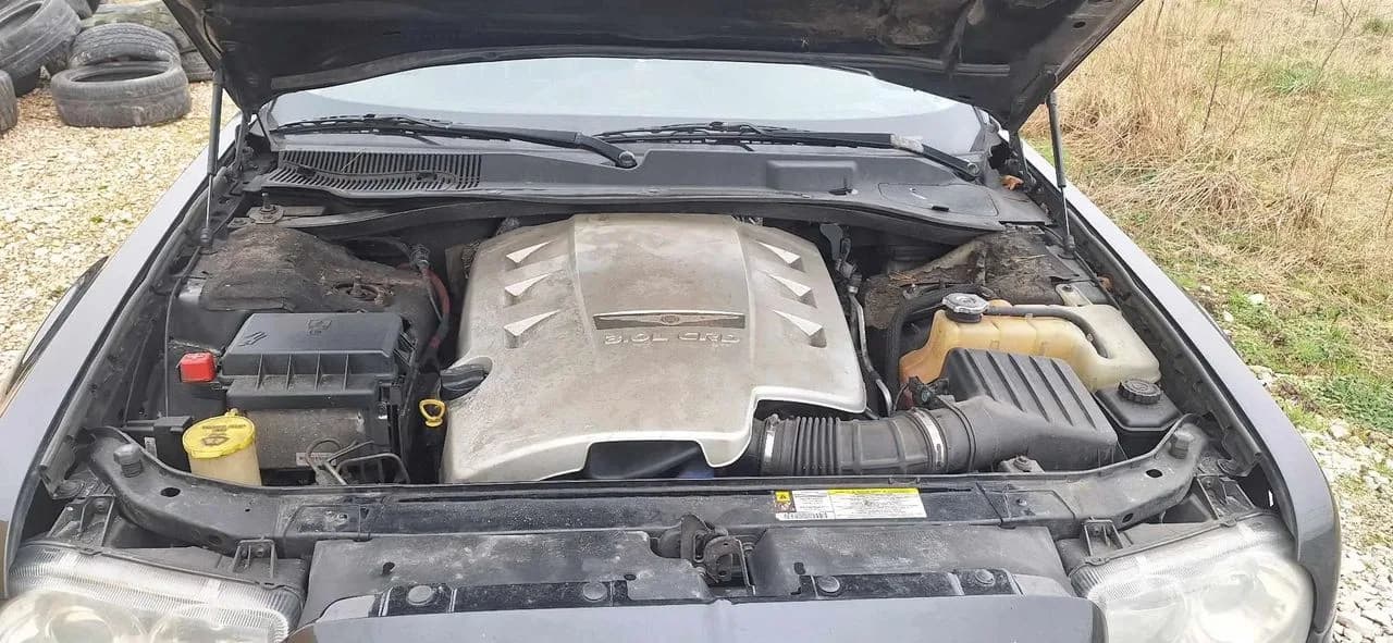 Chrysler 300C 3,0 CRD 217KM chłodnica wody – zdjęcie 1