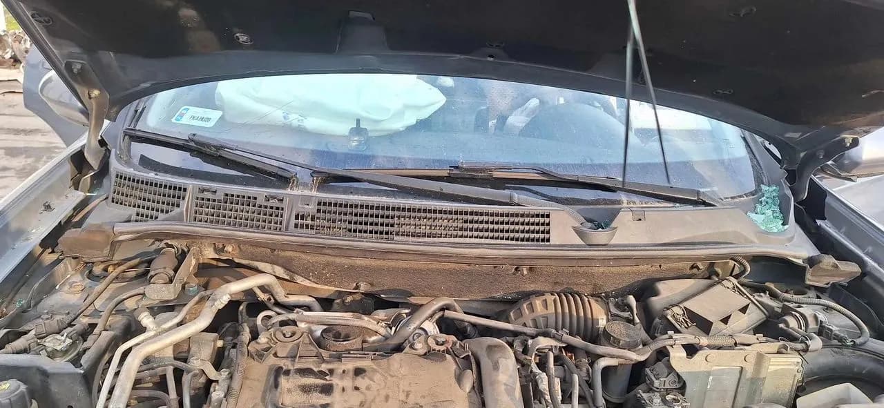 Nissan Qashqai mechanizm silnik wycieraczewk przód – zdjęcie 1