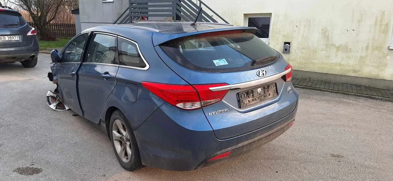 Hyundai I40 1,7CRDI wentylator chłodnic – zdjęcie 6