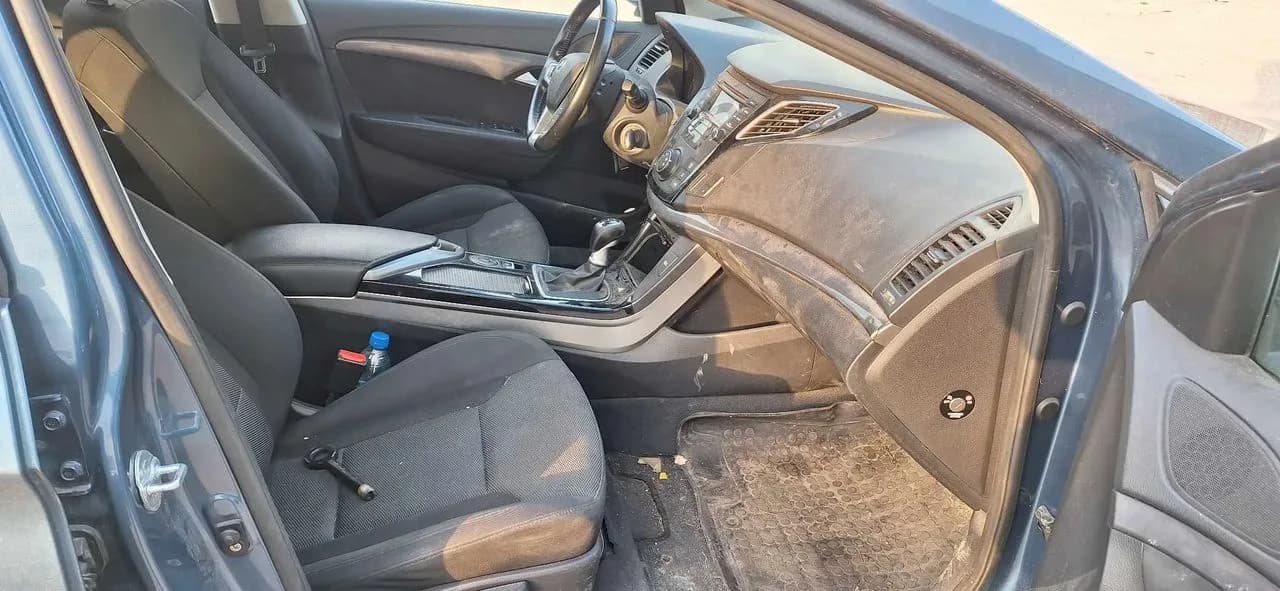 Hyundai I40 1,7CRDI 115KM półoś prawa – zdjęcie 3