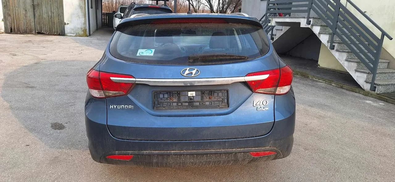 Hyundai I40 1,7CRDI alternator – zdjęcie 7