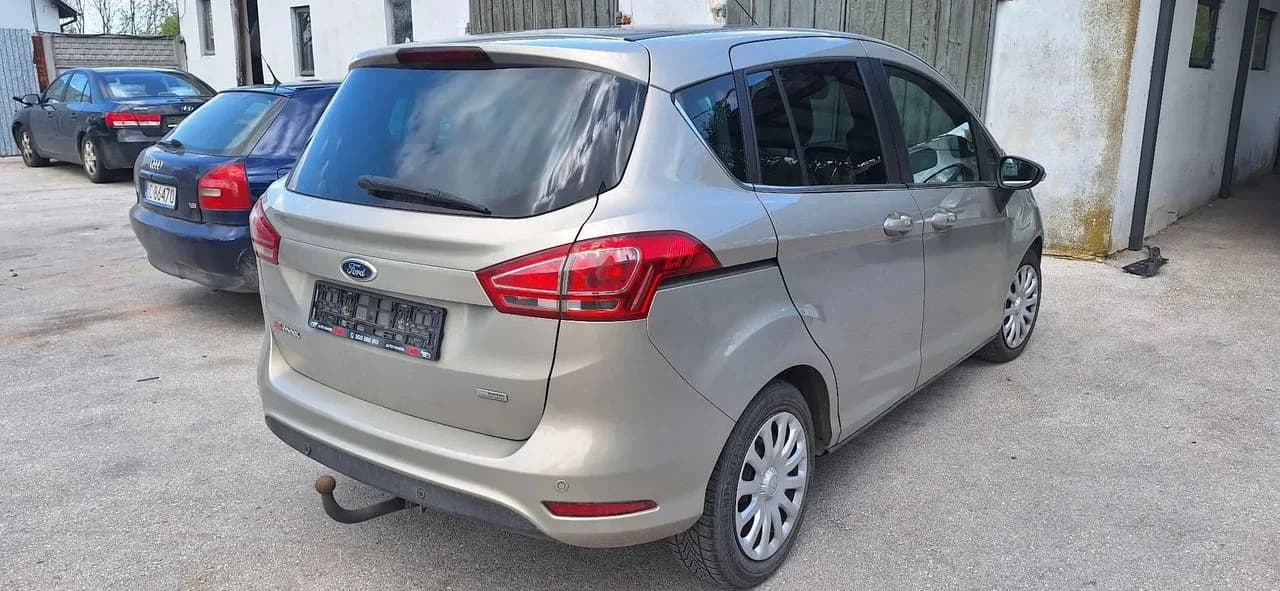 Ford B-MAX NC błotnik prawy tył – zdjęcie 1