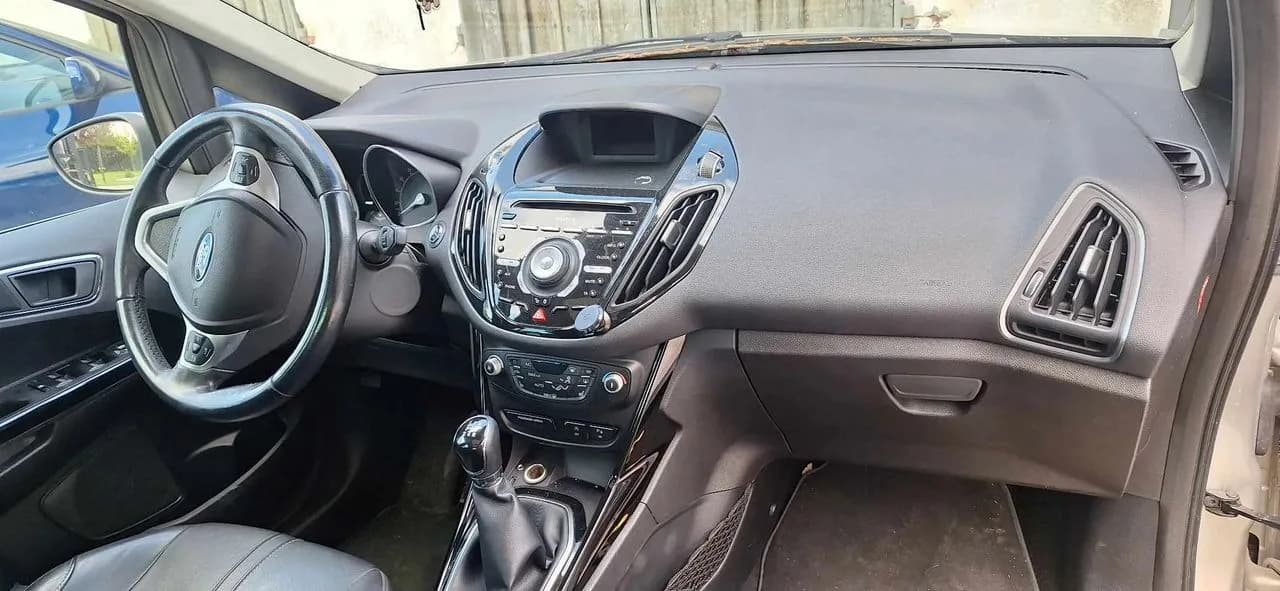 Ford B-MAX nagrzewnica komplet wentylator – zdjęcie 1