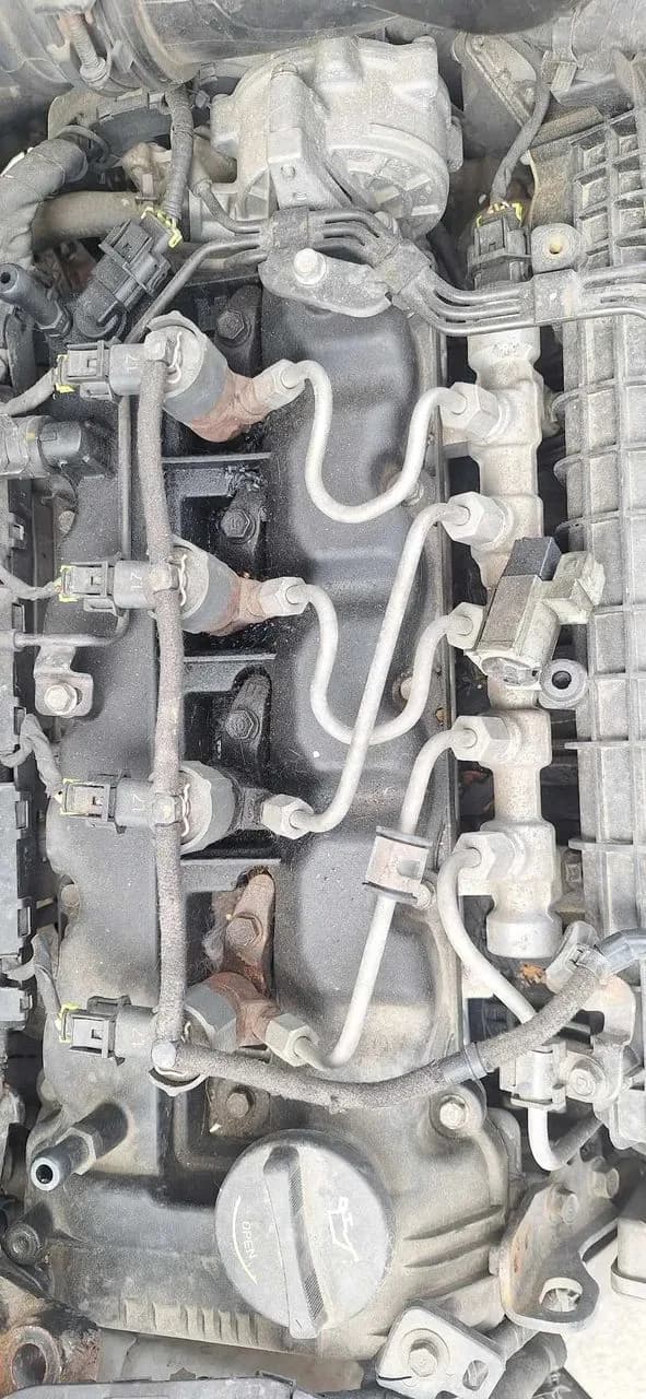 Hyundai IX35 1,7CRDI 115KM wtryskiwacz wtrysk – zdjęcie 1