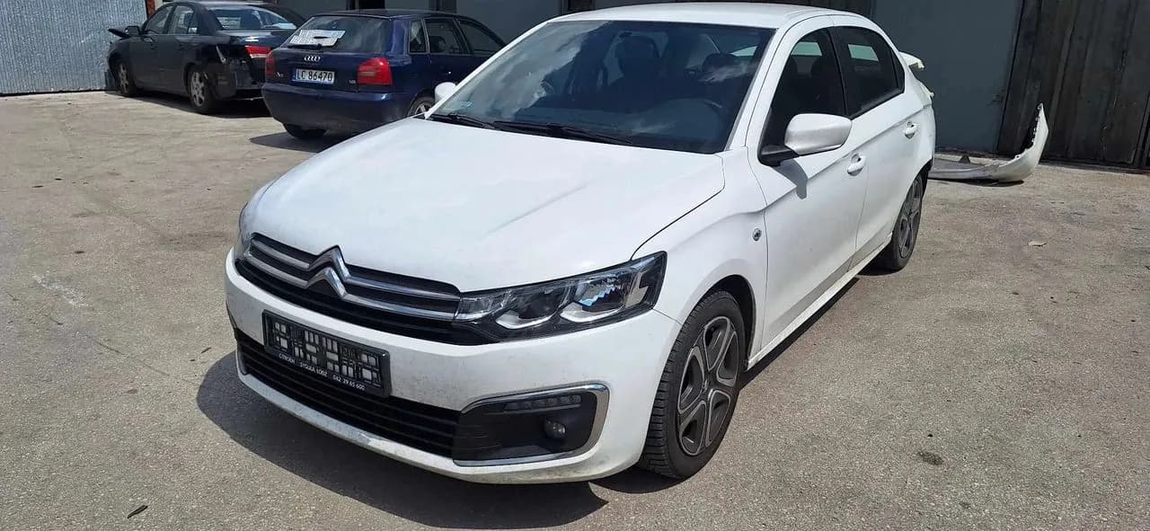 Citroen C-ELYSEE 1,5 BLUEHDI 102 KM piasta zwrotnica lewy przód – zdjęcie 1