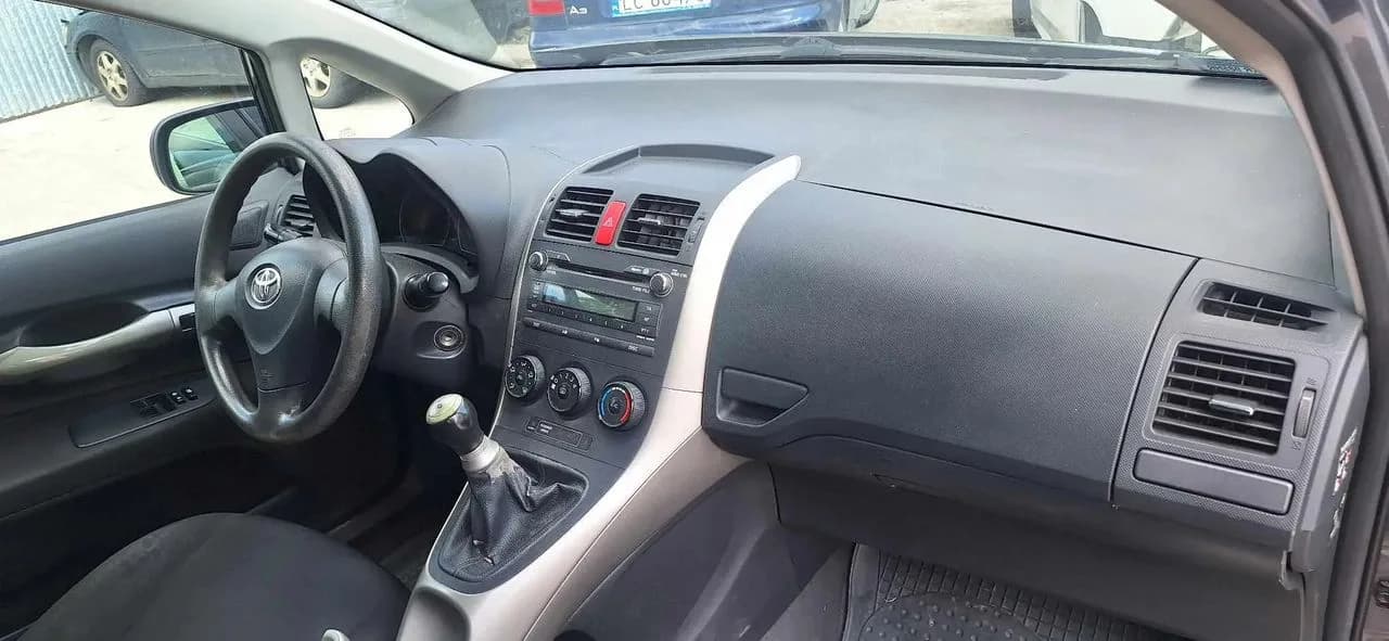 Toyota AURIS I deska airbag poduszki komplet pasy oryginał – zdjęcie 1