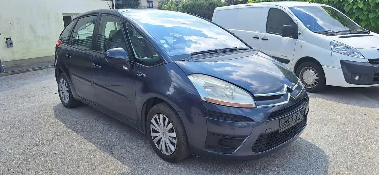 Citroen C4 Picasso I 1,6HDI rozrusznik – zdjęcie 3