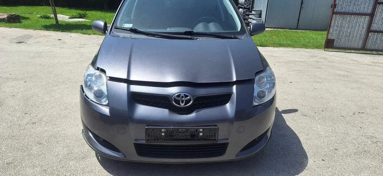 Toyota AURIS I 2,0D4D chłodnica wody – zdjęcie 1