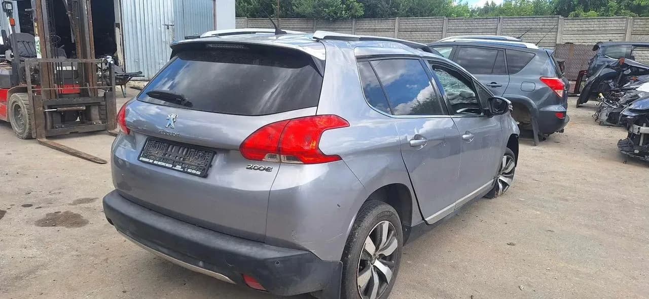 Peugeot 2008 mechanizm silnik wycieraczek przód – zdjęcie 1
