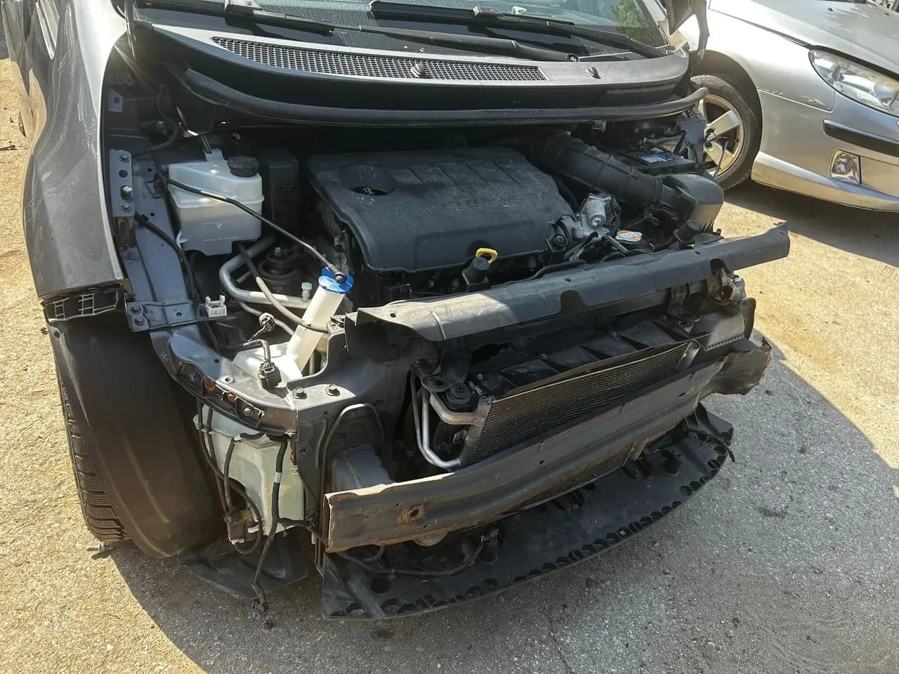 KIA VENGA 1,6CRDI kompresor pompa klimatyzacji – zdjęcie 1