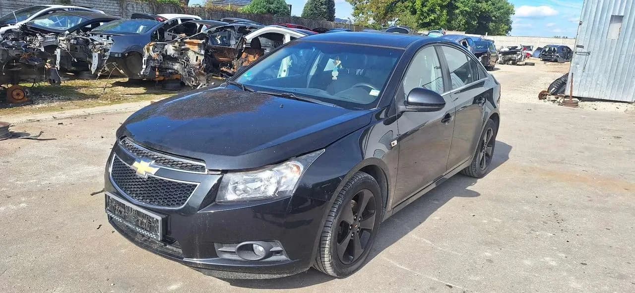 CHEVROLET CRUZE GAR drzwi lewy przód komplet – zdjęcie 1