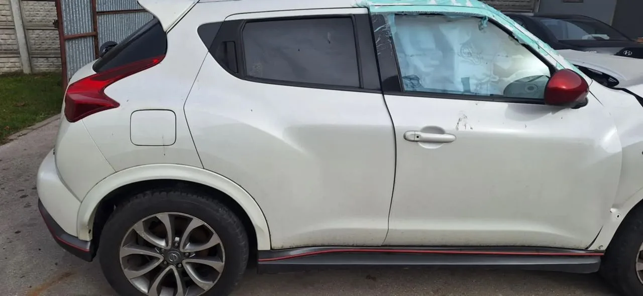 NISSAN JUKE QAB X błotnik prawy tył – zdjęcie 1