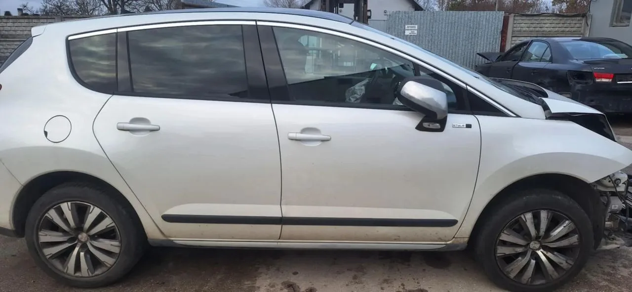 Peugeot 3008 LIFT 1,2 PURETECH sanki belka wózek pod silnik – zdjęcie 1