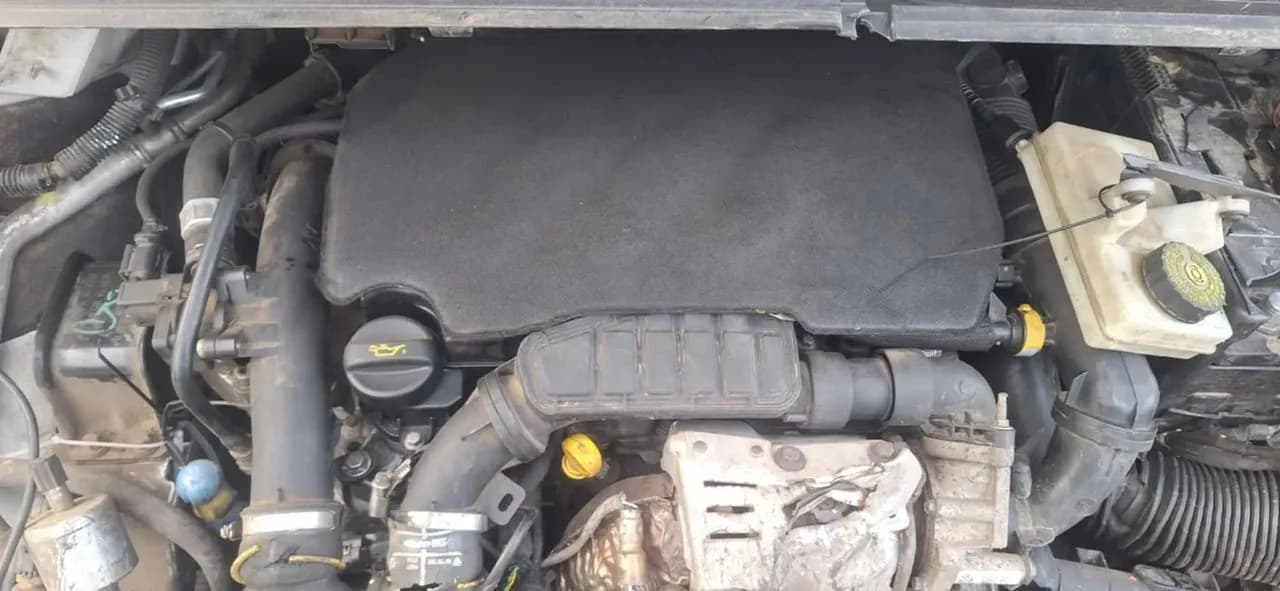 Peugeot 3008 LIFT 1,2 PURETECH alternator – zdjęcie 1
