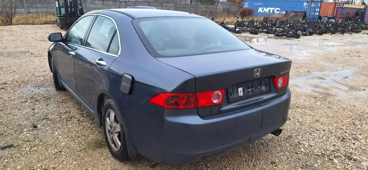 Honda Accord VII (2002–2008)