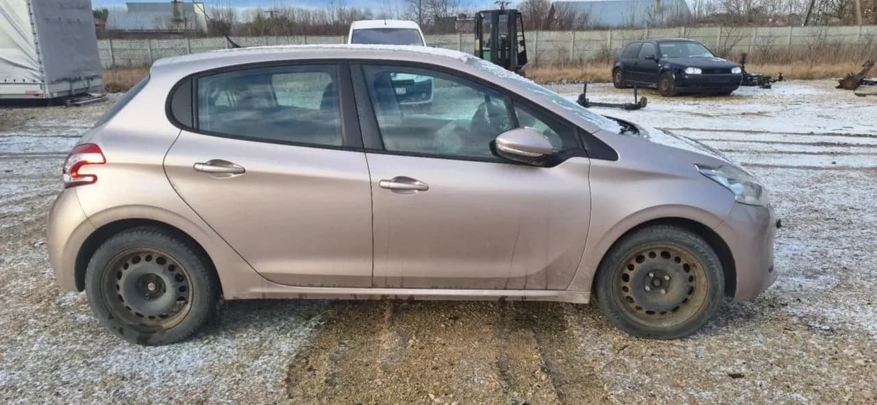 Peugeot 208 1,6HDI sanki belka wózek pod silnik – zdjęcie 3