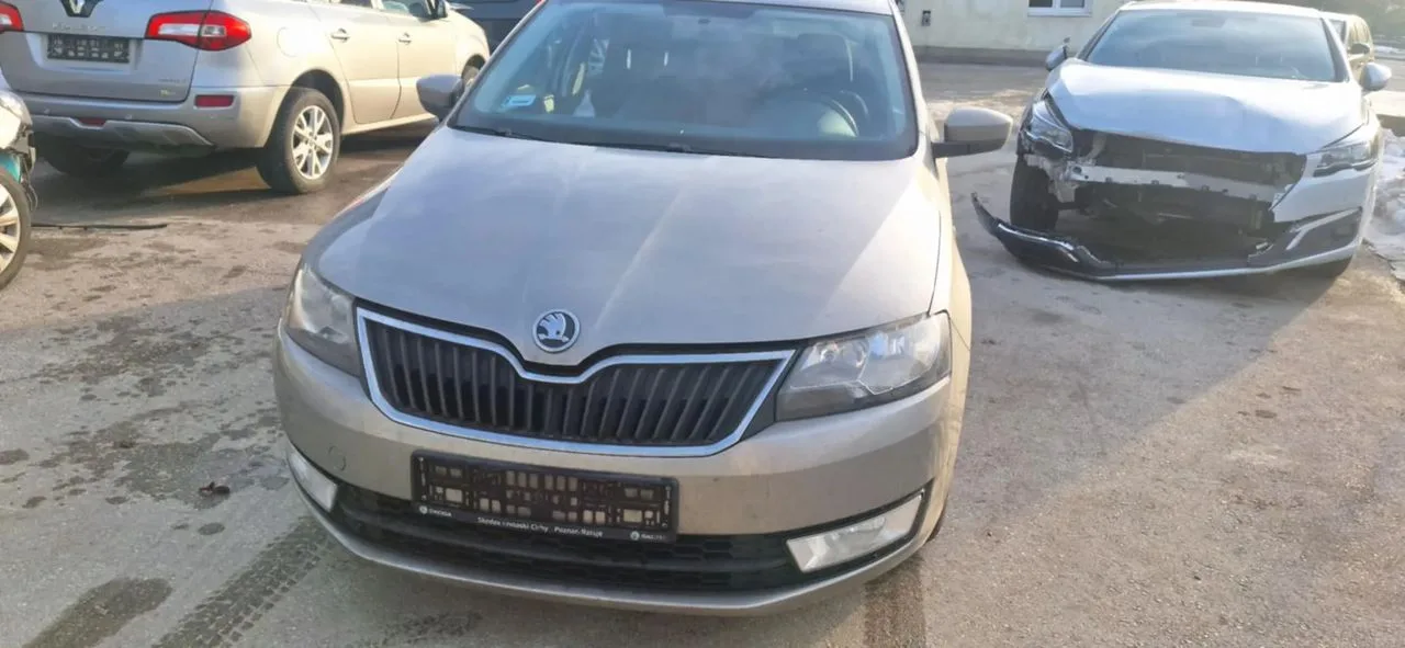 SKODA RAPID pompa wspomagania hydrauliczna – zdjęcie 1