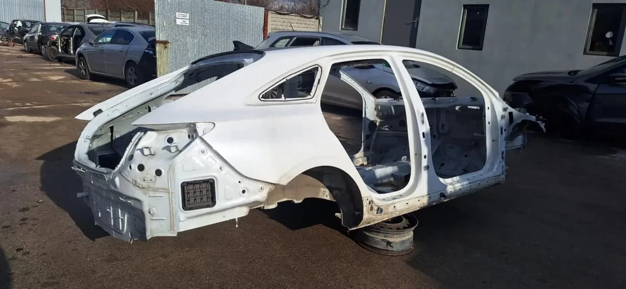 Kia Proceed III błotnik prawy tył – zdjęcie 1