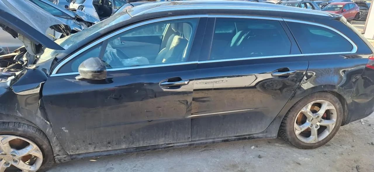 Peugeot 508 KTVD kombi drzwi lewy tył komplet – zdjęcie 1