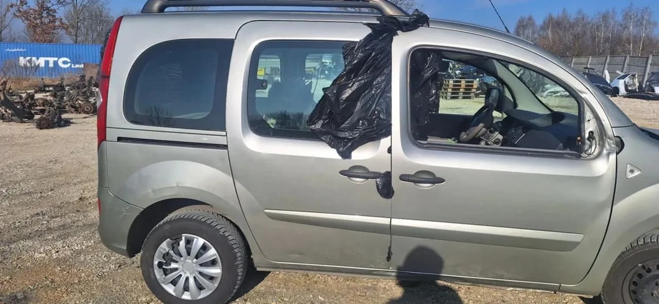 Renault KANGOO II belka zawieszenie tył – zdjęcie 1