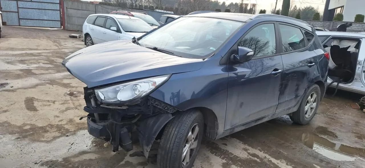 Hyundai IX35 B6 błotnik lewy przód – zdjęcie 1