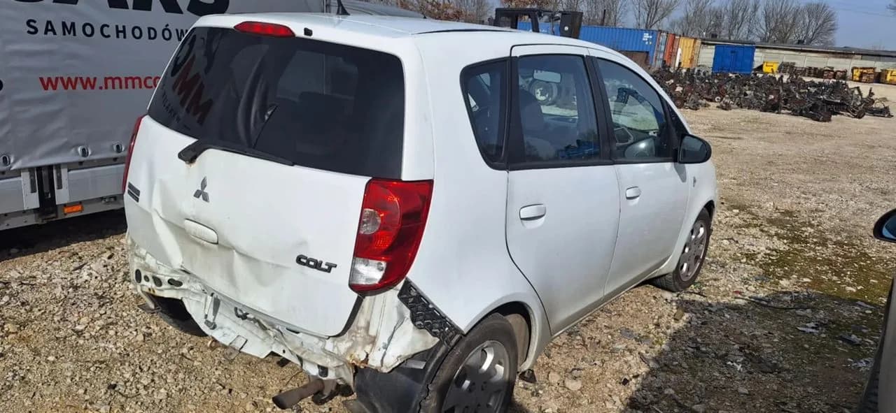 Mitsubishi COLT VI LIFT 1,1 75KM alternator – zdjęcie 6